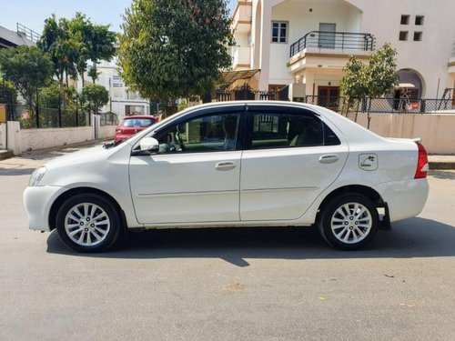 2013 Toyota Platinum Etios MT for sale in Ahmedabad