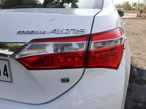 Toyota Corolla Altis G AT 2016 in Ahmedabad