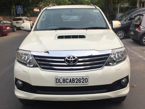 Toyota Fortuner 4x2 Manual 2013 MT for sale in New Delhi