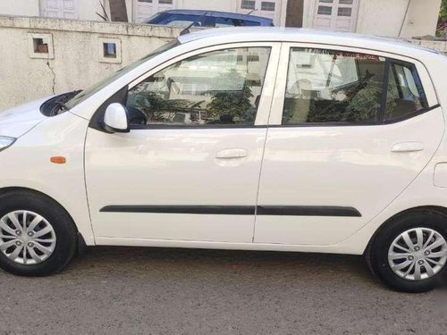 Used Hyundai i10 Sportz 2014 MT for sale in Ahmedabad