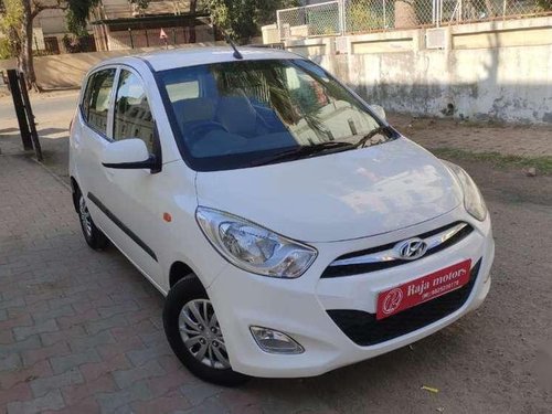 Used Hyundai i10 Sportz 2014 MT for sale in Ahmedabad