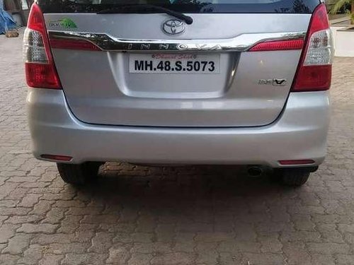 Used Toyota Innova 2.5 V 8 STR, 2014, Diesel MT for sale in Mumbai