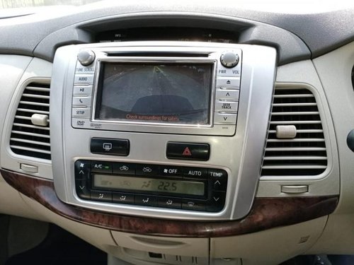 2012 Toyota Innova MT 2004-2011 for sale in Mumbai