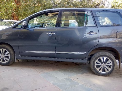 2015 Toyota Innova 2.5 V Diesel MTfor sale in New Delhi