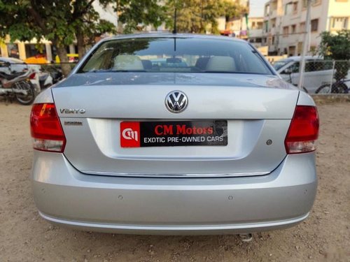 Volkswagen Vento 1.6 Highline MT 2014 in Ahmedabad