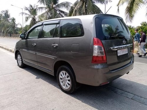 2012 Toyota Innova MT 2004-2011 for sale in Mumbai