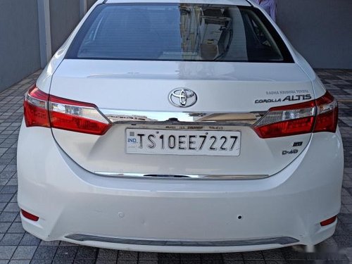 2014 Toyota Corolla Altis Diesel D4DG MT for sale at low price in Hyderabad