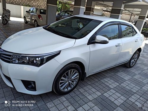 2014 Toyota Corolla Altis Diesel D4DG MT for sale at low price in Hyderabad