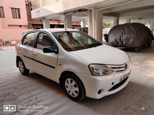 Toyota Etios Liva GD MT 2011 for sale in Bhopal