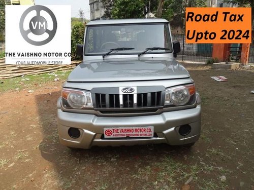 Used 2014 Mahindra Bolero LX BSIV MT car at low price in Kolkata