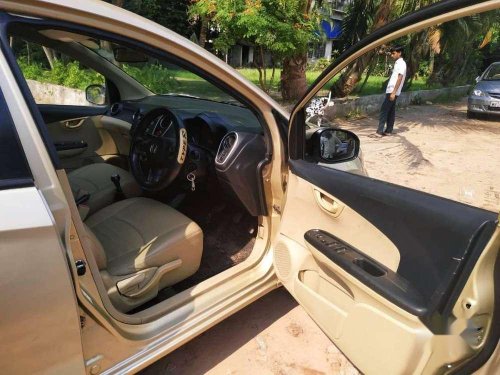 Used 2014 Mobilio V i-DTEC  for sale in Kolkata