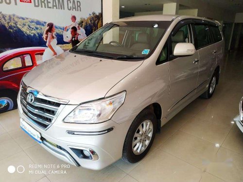 Used 2013 Innova  for sale in Edapal