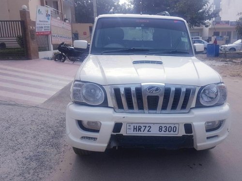 2011 Mahindra Scorpio VLX Airbags Diesel MT in New Delhi