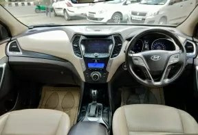 2014 Hyundai Santa Fe 4x4 Diesel MT for sale in New Delhi