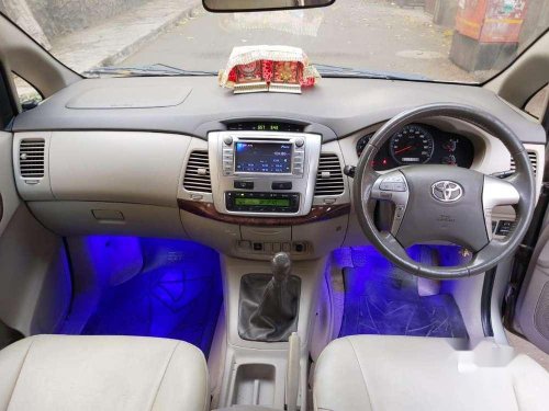 Toyota Innova 2.5 VX 7 STR 2013 MT for sale in Mumbai 