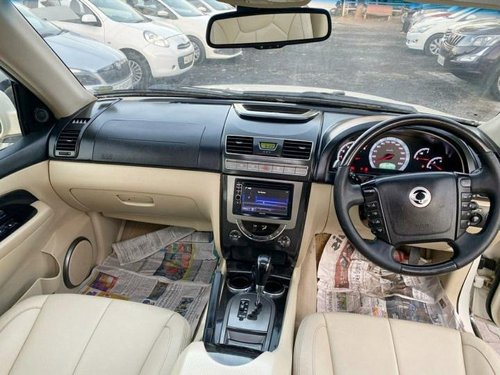 2013 Mahindra Ssangyong Rexton RX7 AT for sale in Ahmedabad