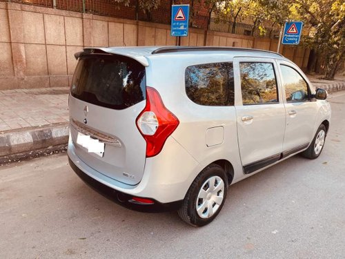 2015 Renault Lodgy 85PS RxL Diesel MT in New Delhi