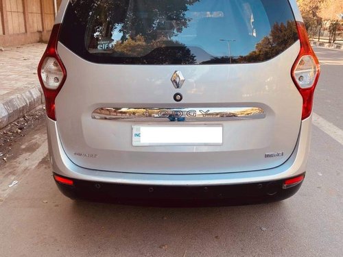 2015 Renault Lodgy 85PS RxL Diesel MT in New Delhi