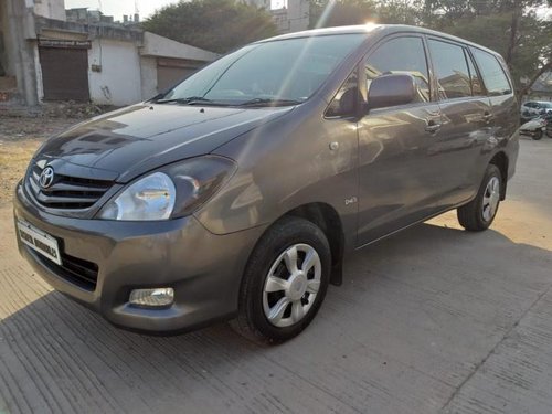 2010 Toyota Innova 2004-2011 2.5 G2 MT for sale in Indore