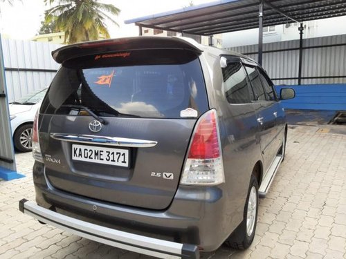 Used 2010 Toyota Innova 2004-2011 MT in Bangalore