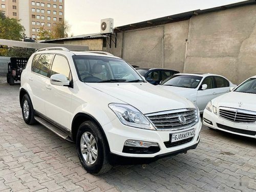 2013 Mahindra Ssangyong Rexton RX7 AT for sale in Ahmedabad