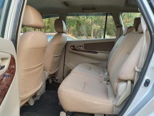 Used 2013 Toyota Innova MT for sale in Mumbai