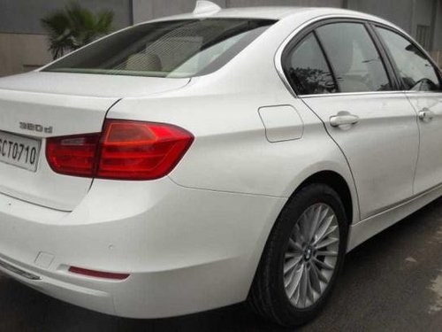 BMW 3 Series 320d Luxury Line 2015 AT in New Delhi