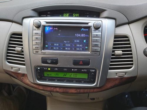 Used 2013 Toyota Innova MT for sale in Mumbai