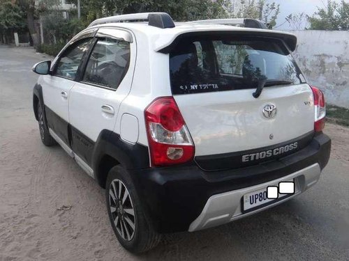 Toyota Etios Cross 1.4 VD, 2014, Diesel MT for sale in Jhansi 