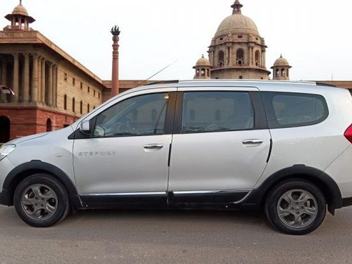 Used 2016 Renault Lodgy Stepway Edition 7 Seater MT in New Delhi