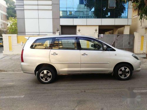 Toyota Innova 2.5 V 7 STR, 2005, Diesel MT for sale in Nagar 