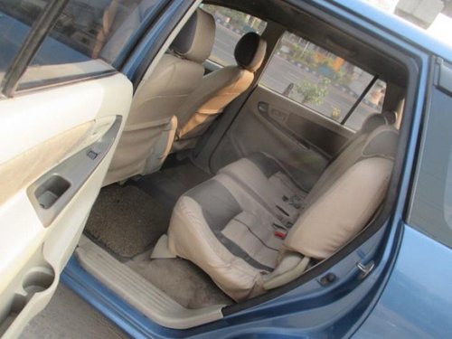 2010 Toyota Innova 2004-2011 MT for sale in Kolkata