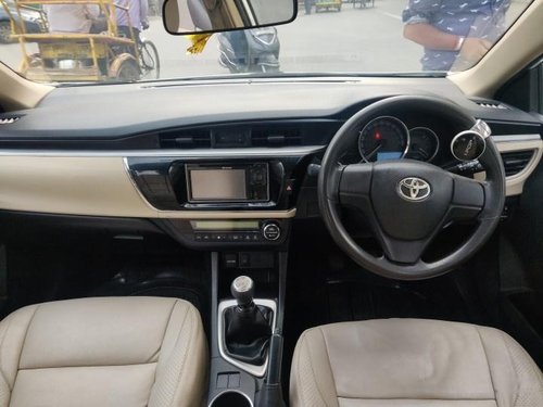Used 2015 Toyota Corolla Altis D-4D J MT in New Delhi