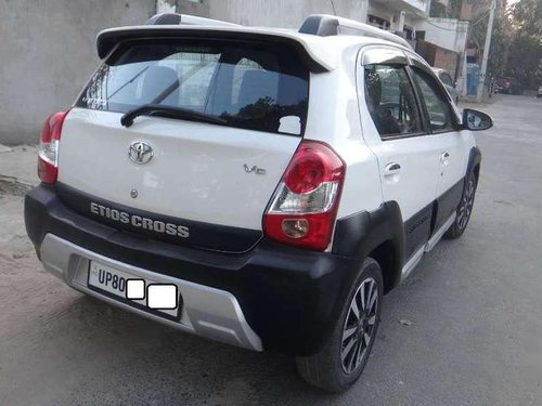 Toyota Etios Cross 1.4 VD, 2014, Diesel MT for sale in Jhansi 