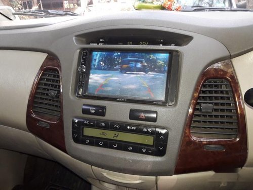 2010 Toyota Innova 2004-2011 MT for sale in Mumbai