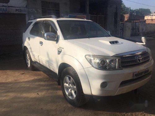 Used 2011 Toyota Fortuner MT for sale in Nakodar 