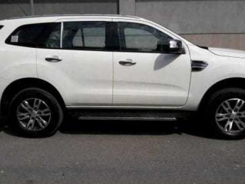 Used Ford Endeavour 3.2 Titanium 4X4 2016  AT for sale in New Delhi