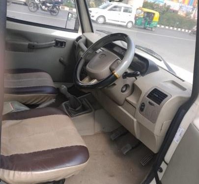 Mahindra Bolero SLE BSIII 2014 MT for sale in New Delhi