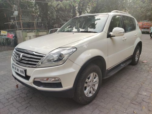 Used Mahindra Ssangyong Rexton 2014 AT in Mumbai