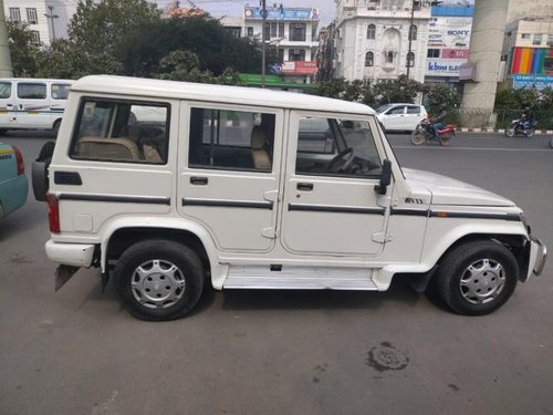 Mahindra Bolero SLE BSIII 2014 MT for sale in New Delhi