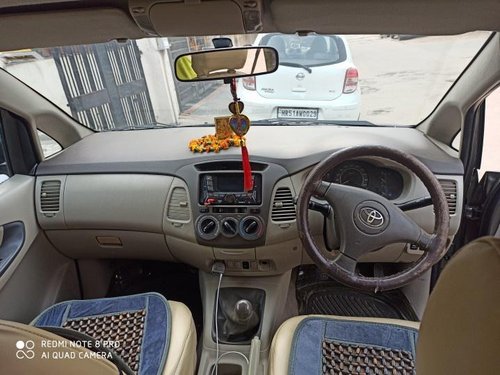 2010 Toyota Innova 2.5 G4 Diesel 7-seater MT in Faridabad