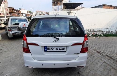2014 Toyota Innova 2004-2011 MT for sale in Lucknow