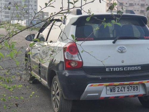 Used 2015 Toyota Etios Cross 1.4L VD MT for sale in Kolkata