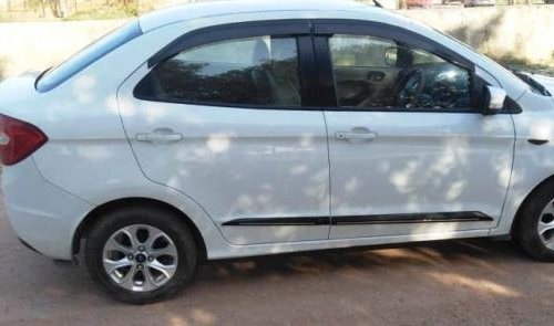 Ford Aspire Titanium 2017 MT for sale in New Delhi