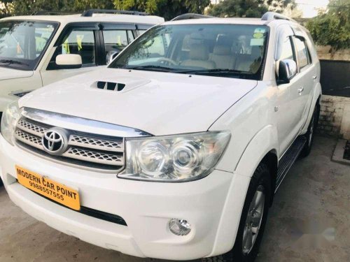 Toyota Fortuner 2.8 2009, Diesel MT for sale in Chandigarh 