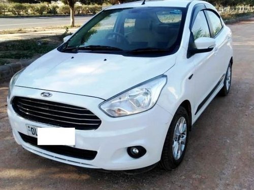 Ford Aspire Titanium 2017 MT for sale in New Delhi