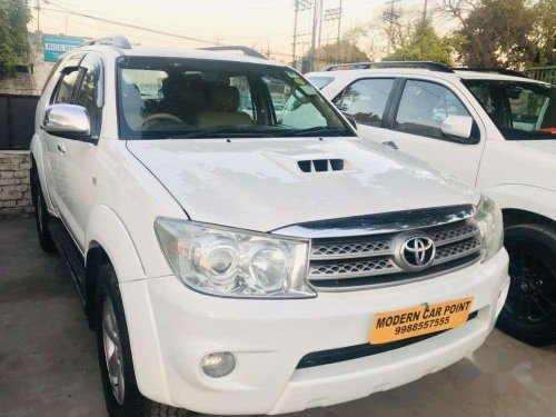 Toyota Fortuner 2.8 2009, Diesel MT for sale in Chandigarh 