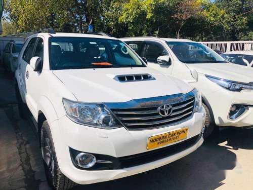 Toyota Fortuner 2.8 4X2 2015, Diesel AT for sale in Chandigarh 