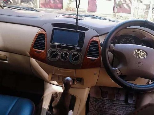 Used Toyota Innova 2006 MT for sale in Nagar 