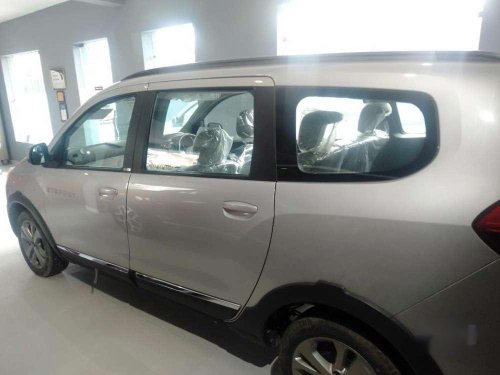 Used Renault Lodgy 2018 MT for sale in Guragon 